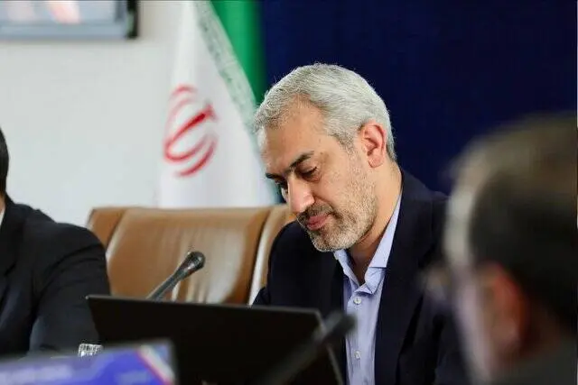 دستور وزیر اقتصاد به مدیران بانک‌ها برای پیگیری بازگشت هرچه سریع‌تر خدمات بانکی