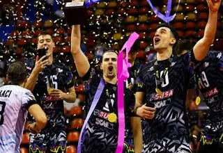 هتریک پروجا در قهرمانی جهان/جای نماینده ایران، خالی بود