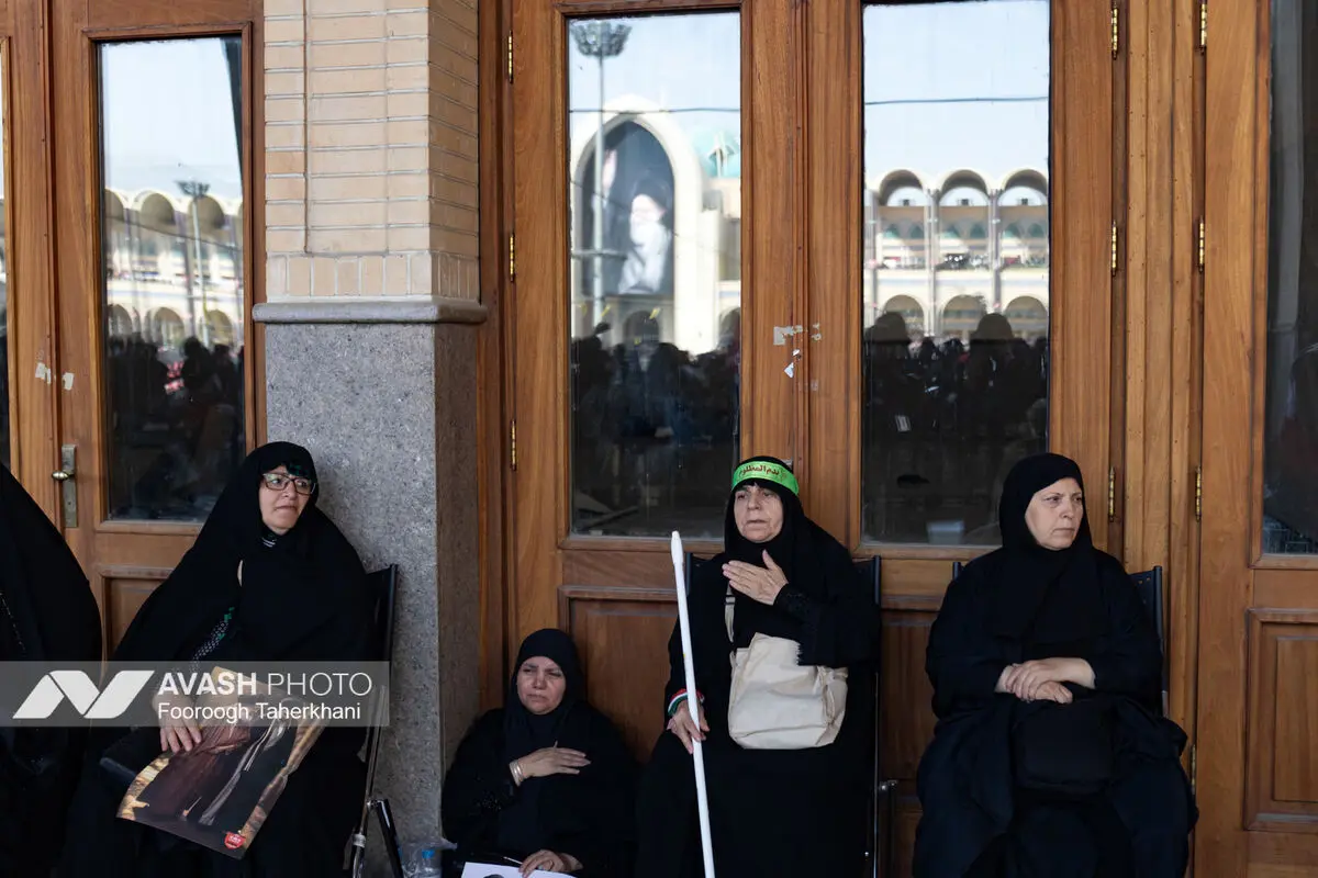 نخستین روز مراسم وداع با رهبر شهید انقلاب - ۳