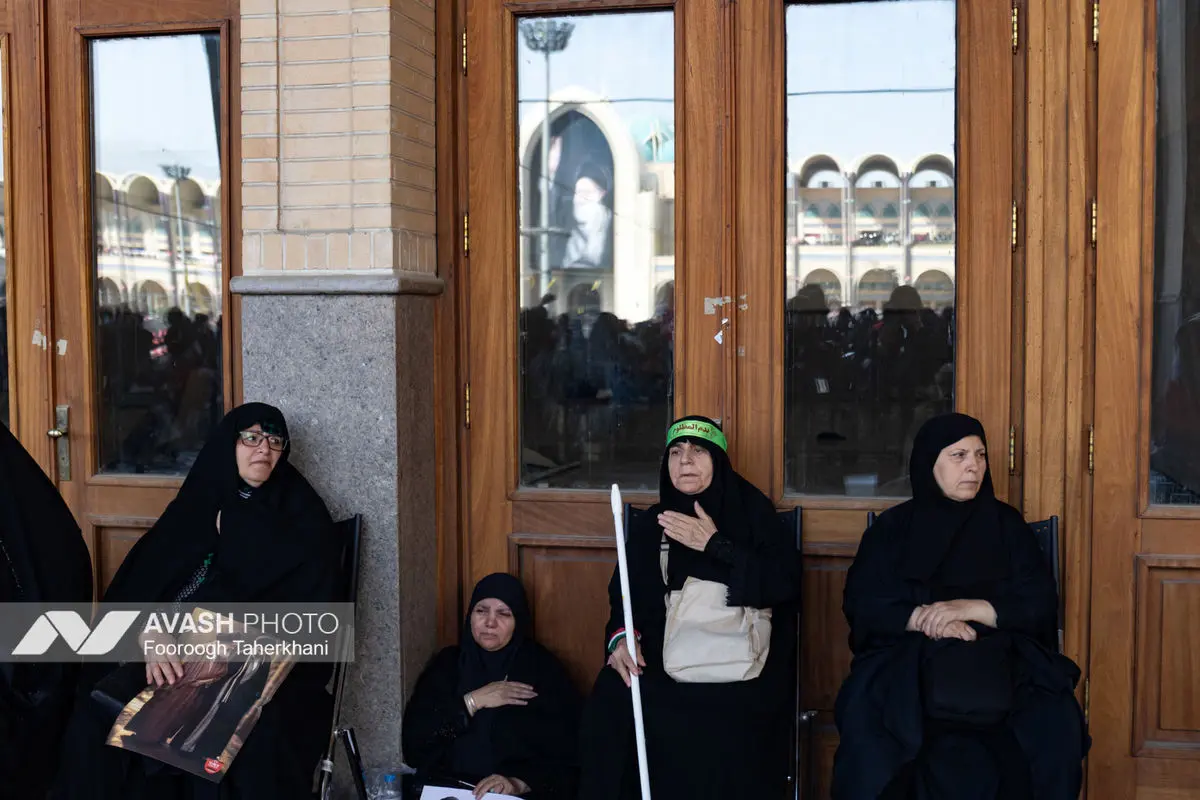 نخستین روز مراسم وداع با رهبر شهید انقلاب - ۳