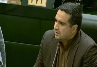 اسحاقی: برق خانه‌های کشاورزان را قطع کنید اما برق چاه‌ها را نه