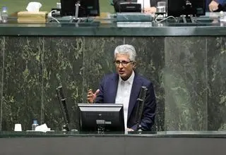 بجارزهی: سهمیه ۱۵۰ لیتری سوخت برای مردم سیستان و بلوچستان کافی نیست