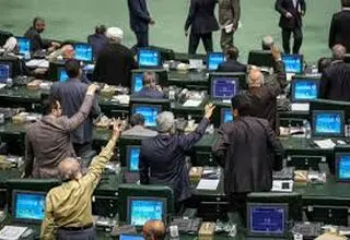 مجلس، میدان جدال چنارها و پاجوش‌ها 
