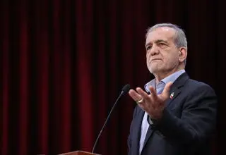 پزشکیان: جوانان نقش کلیدی در حل مشکلات کشور دارند