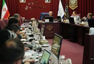 تاکید وزیر اقتصاد بر حمایت از بهبود بازار و برآورده ساختن انتظارات سرمایه‌گذاران