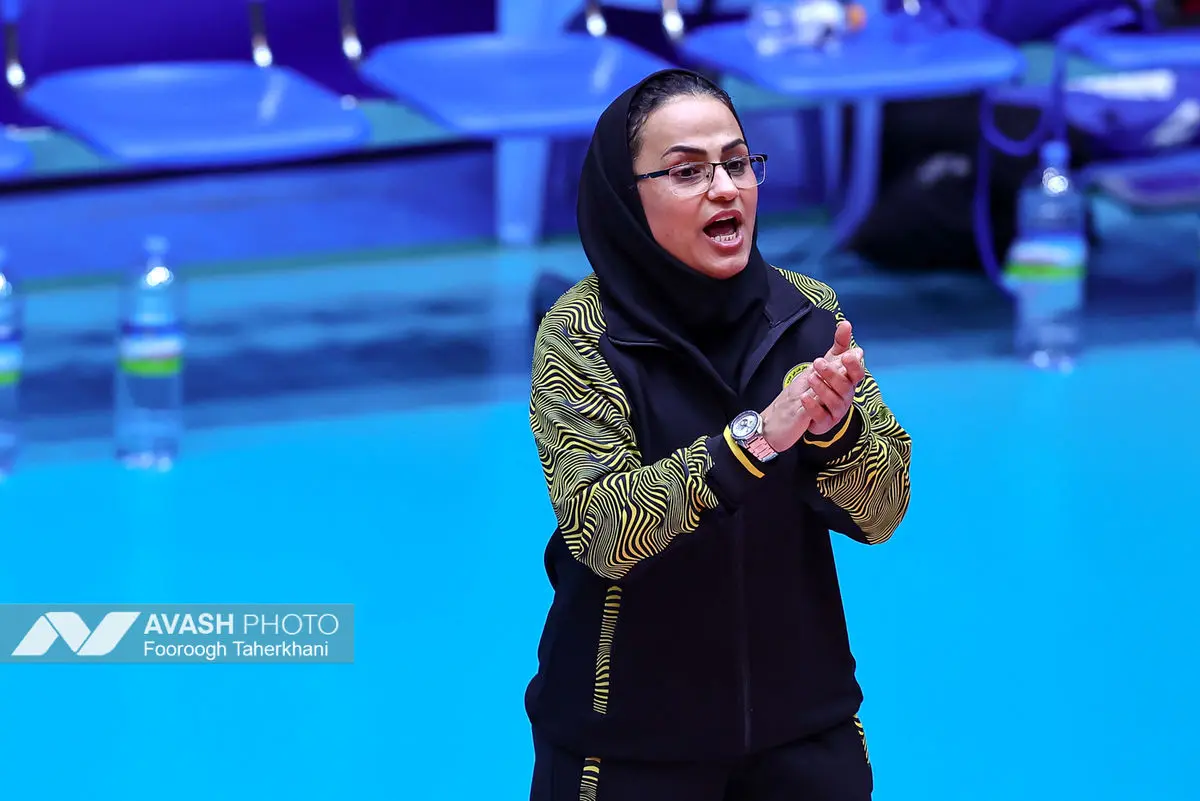 لیگ برتر والیبال زنان _ سایپا ۳ و نفت امیدیه صفر