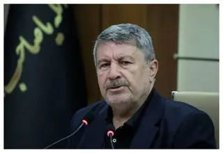 گوش به حرف مقام آگاه و شنیده‌ها ندهید، وزرا استعفا نمی‌کنند