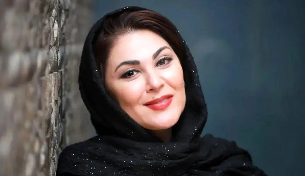 آرزو میکنم جهان به دور از جنگ و خشونت باشد