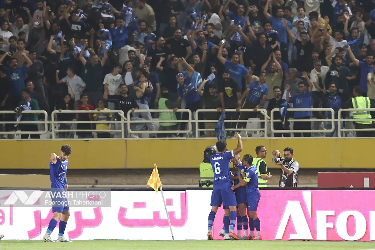 لیگ برتر فوتبال - پرسپولیس و استقلال (دربی ۱۰۷)