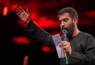 مداحی حسین طاهری با قطعه «ایران» برای رهبر شهید/ ببینید