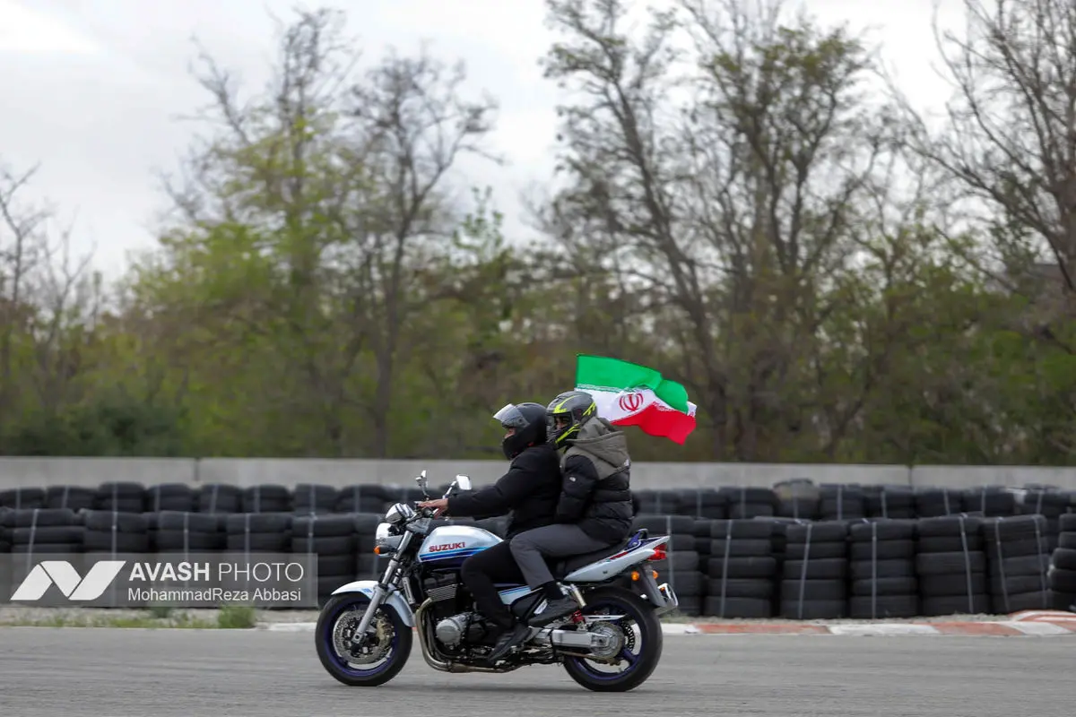 گردهمایی خودرویی و موتوری 