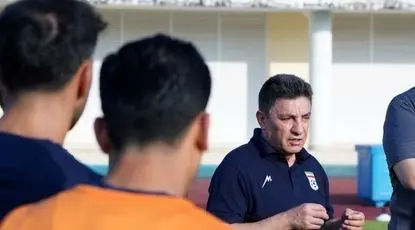 بحران در راه است؛ اگر قلعه‌نویی نه بگوید، لیگ برتر تعطیل می‌شود؟!