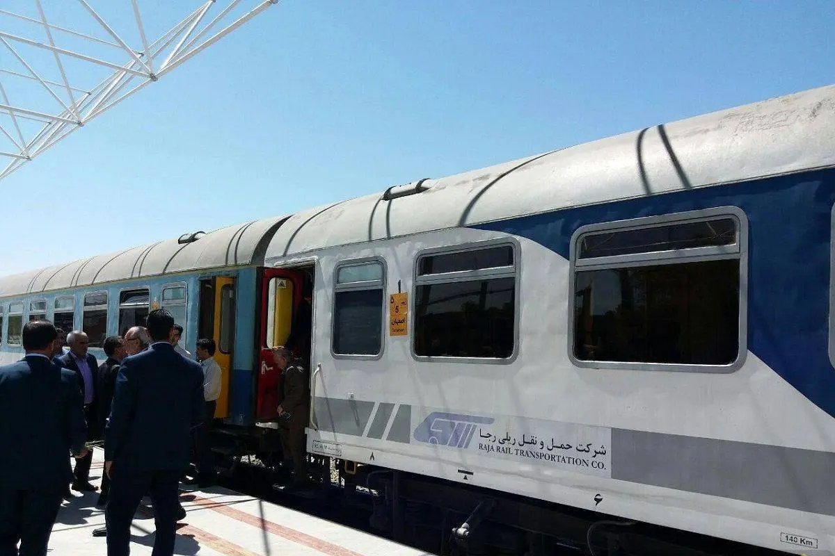 زندانی شدن مسافران قطار تهران-بندرعباس +جزئیات