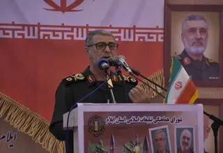 سردار حسینی: شهادت فرماندهان، انسجام جبهه مقاومت را نشکست