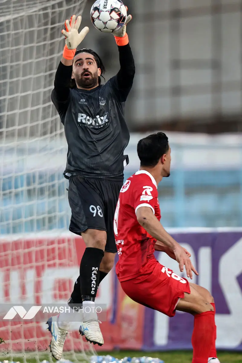 لیگ برتر فوتبال؛ ملوان 1 - پرسپولیس صفر