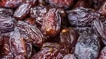 مشکلی در بازار نداریم و خرما به اندازه کافی موجود است