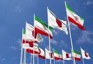 ژاپن: تلاش می‎کنیم تنگه هرمز باز شود