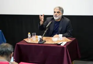  محمدعلی باشه‌آهنگر: باید این روزهای تاریخی را مستندنگاری کنیم؛ تا در آینده آثار ماندگار بسازیم