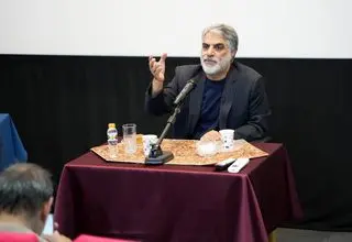  محمدعلی باشه‌آهنگر: باید این روزهای تاریخی را مستندنگاری کنیم؛ تا در آینده آثار ماندگار بسازیم