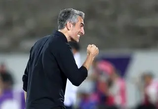 جباری: مثل یک دوست کنار بازیکنان هستم