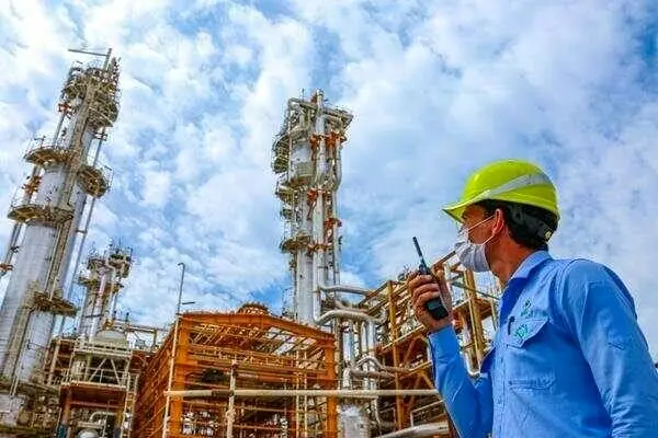 آغاز عملیات تعمیرات پالایشگاه اول مجتمع گاز پارس جنوبی