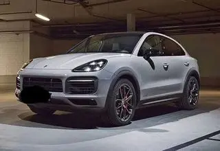 کشف خودروی ۲۰ میلیارد تومانی قاچاق در شمال تهران +عکس