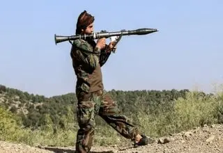 تشدید تنش مرزی افغانستان و پاکستان؛ کشته شدن ده‌ها نفر در درگیری‌ها