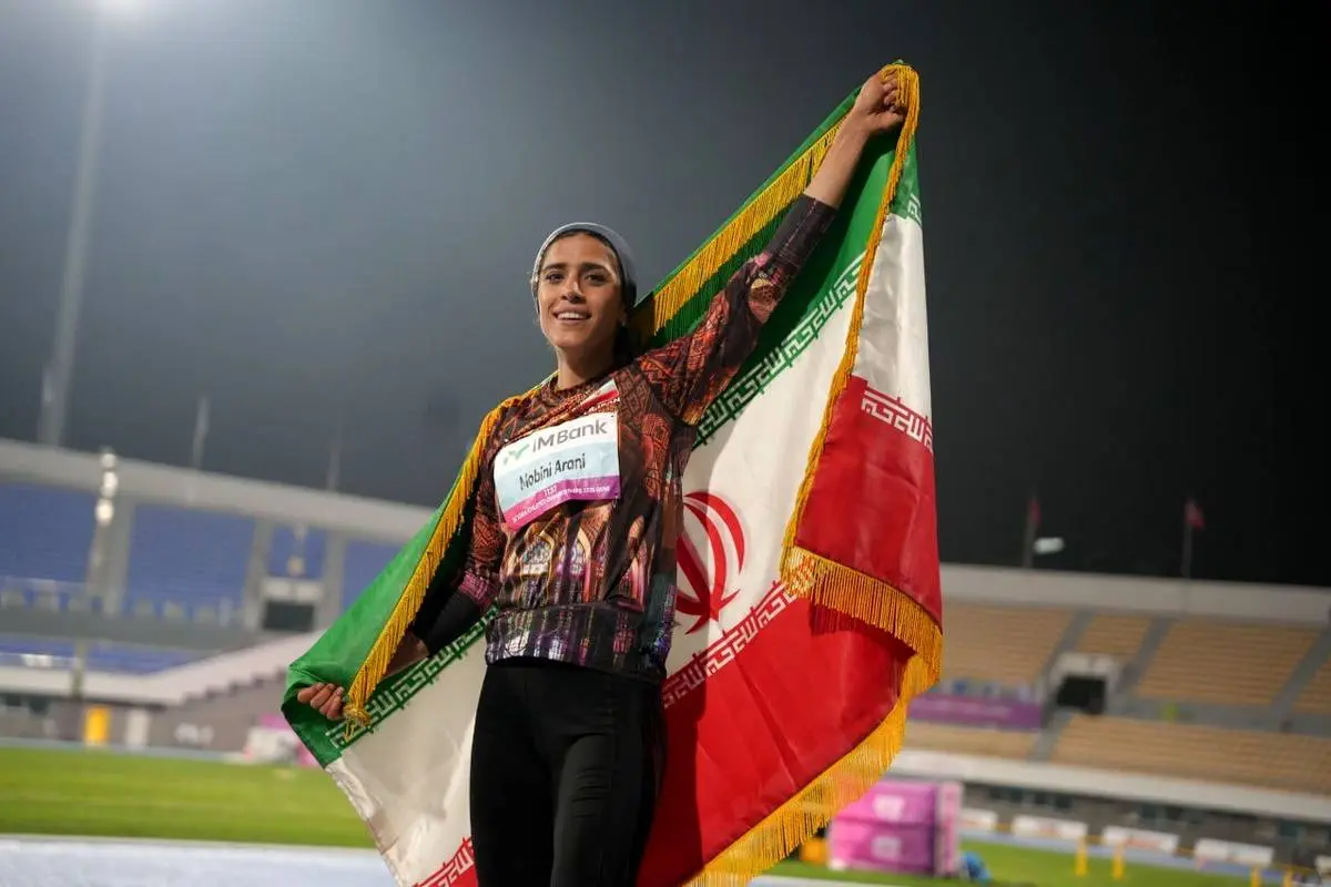 دختر دندان پزشکی که طلا گرفت