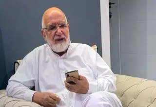 کروبی بعد از 15 سال، رفع حصر شد