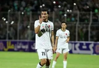 فولاد به دنبال جذب هافبک مس رفسنجان