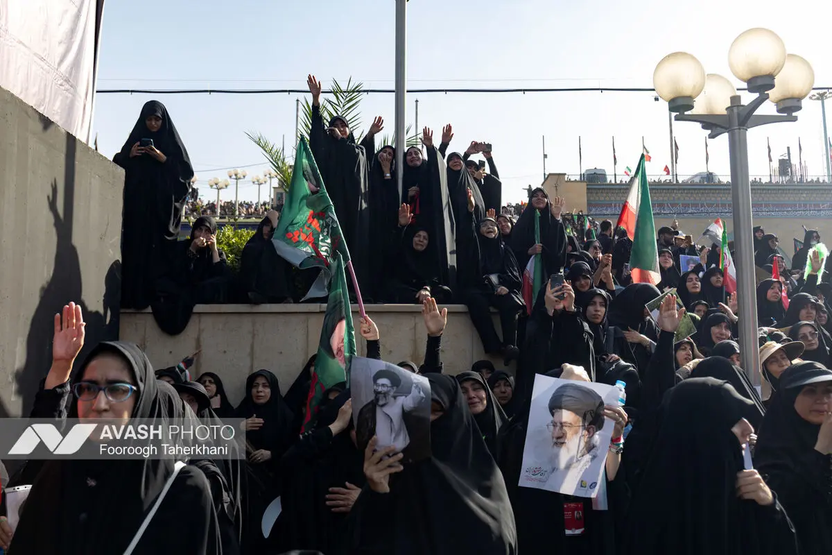 نخستین روز مراسم وداع با رهبر شهید انقلاب - ۳