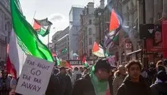 تظاهرات گسترده در لندن علیه جنگ و راست افراطی + عکس 