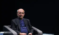 مشخص نیست مسئولیت تجمعات برعهده کیست و چه کسی تامین مالی می‌کند؟ 