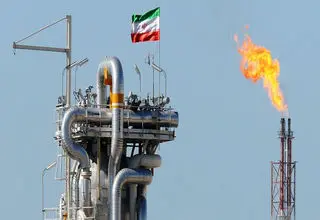 آمادگی ایران برای سرمایه گذاری هزار میلیاردی در صنعت نفت