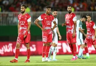 خداحافظی ستاره سرخ‌پوشان با هواداران