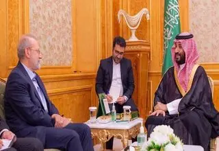 رایزنی لاریجانی و بن سلمان در عربستان 