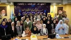 باشگاه رادیویی نوجوان سه ساله شد