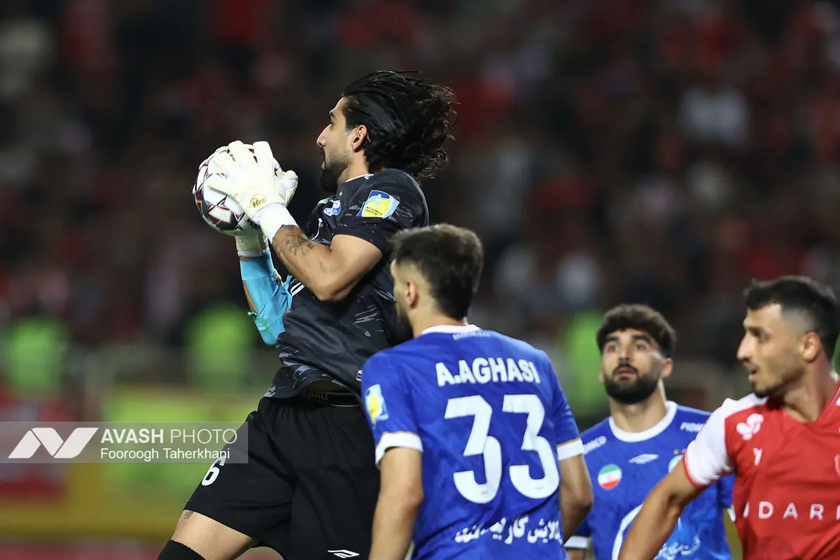 لیگ برتر فوتبال - پرسپولیس و استقلال (دربی ۱۰۷)