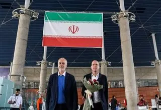 پیاتزا و دستیارانش فرداشب وارد تهران می‌شوند