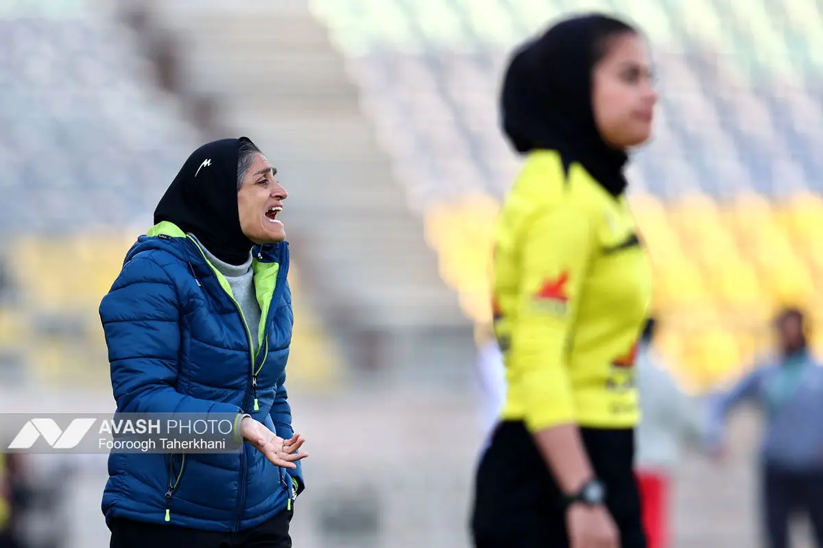 لیگ برتر فوتبال زنان - پرسپولیس و خاتون بم