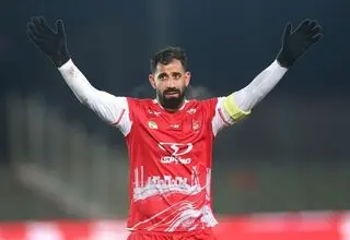 آغاز مذاکرات پرسپولیس با مدافع ملی‌پوش