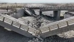 اینجا جنگ زنده است 
