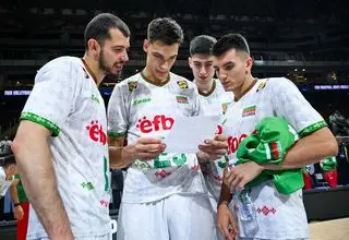 مدال‌آوران نقره مسابقات قهرمانی والیبال ۲۰۲۵ / نوستارگان در صدر آمار جهانی