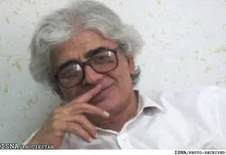 در پی حمله اسرائیل شاعر و منتقد ادبی دچار آسیب‌دیدگی شد