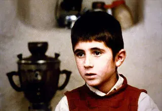 بازیگر «خانه دوست کجاست» درگذشت 