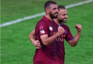 مس شهر بابک لغزید، نساجی به یک قدمی صدر رسید
