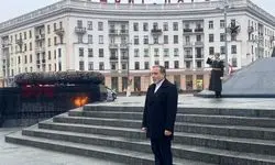 حضور عراقچی در محل یادمان پیروزی در مینسک