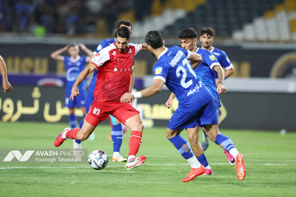 لیگ برتر فوتبال - پرسپولیس و استقلال (دربی ۱۰۷)