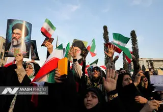 کدام چهره‌ها در راهپیمایی 22 بهمن حضور داشتند؟ 