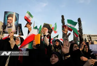 کدام چهره‌ها در راهپیمایی 22 بهمن حضور داشتند؟ 